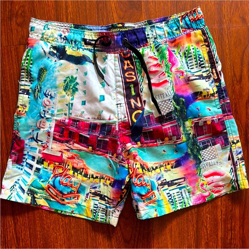 BNWOT Surf Society Blue and Red Vegas  swim trunks Vibrant Design size medium